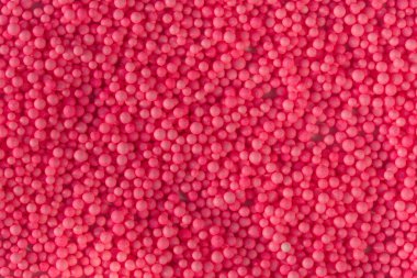 Çocuk parkı için bir sürü pembe top. Kozmetik tozu. Şeker parçacıkları