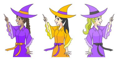 Cadı kostümlü üç genç kadın yukarıya bakıyor.