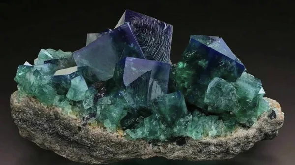 Increíble Macro Primer Plano Una Muestra Verde Azul Mineral Raro —  Fotos de Stock