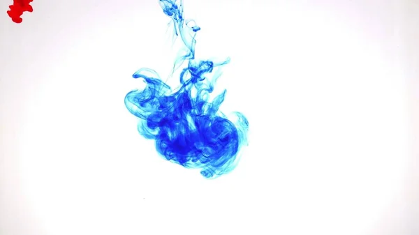 Explosion Färgade Färger Vatten Vit Bakgrund — Stockfoto