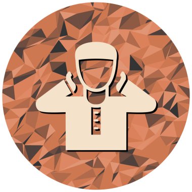 Beyzbol şapkalı ve toplu bir adam.