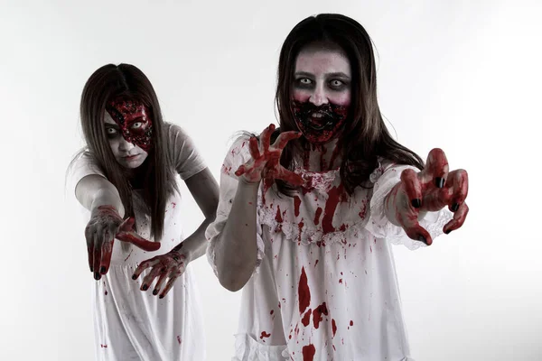 Young Asian Woman Wearing White Dress Make Zombie Face White — Stock Photo, Image