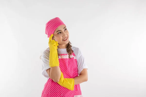 Housewife Cleaning Glass Cleaner White Background Isolate — Stock Photo, Image