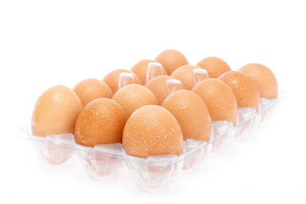 温度を維持するために卵を冷蔵庫に入れておくと — ストック写真