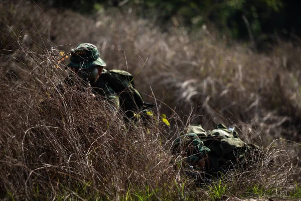 Phetchaboon Thailand März 2018 Thailändische Soldaten Mit Gewehr Voller Uniform — Stockfoto