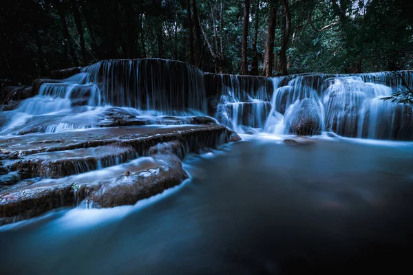 Довгий Водоспад Парку Вночі Huai Mae Khamin Waterfall Kanchanaburi Thailand — стокове фото
