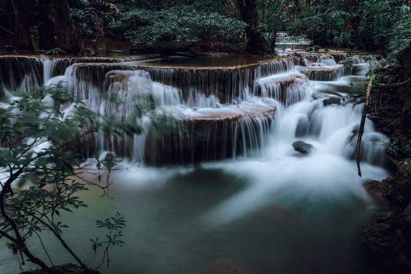 Huai Mae Khamin Vízesés Téli Esős Évszakban Vízesés Természetes Erdőben — Stock Fotó