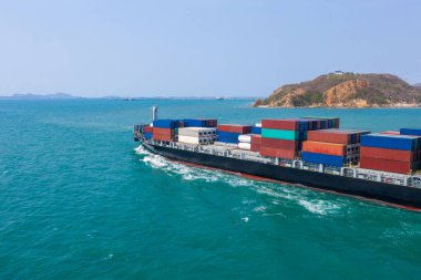 İş hizmetleri ve sanayi kargo konteynırları taşımacılığı ithalat uluslararası okyanuslar korkusu