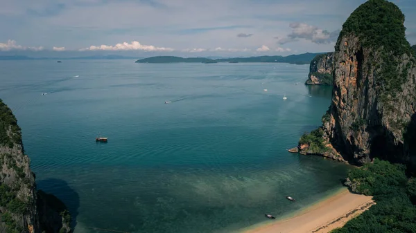 Hoogzicht Zeegezicht Uitzicht Bergen Bij Railay Bay Het Regenseizoen Krabi — Stockfoto