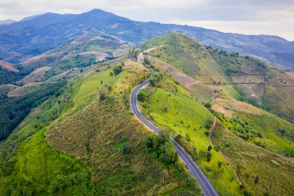 Vista Aérea Senderos Montaña Camino Rural Entre Ciudad Valle Doi — Foto de Stock