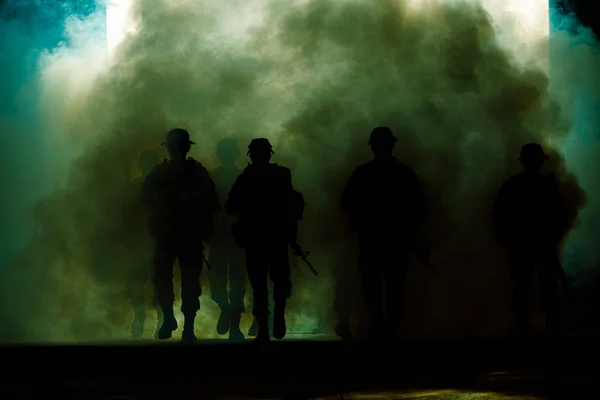 Silhouette Groupe Soldats Thaïlandais Forces Spéciales Équipe Complète Uniforme Marche — Photo