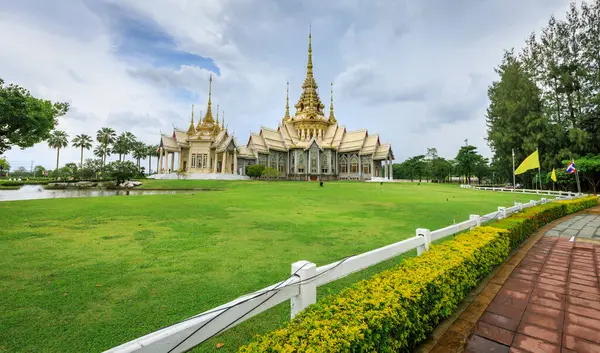 Landskap Att Resa Och Landmärke Wat Pho Sikhiu Distrikt Nakhon — Stockfoto