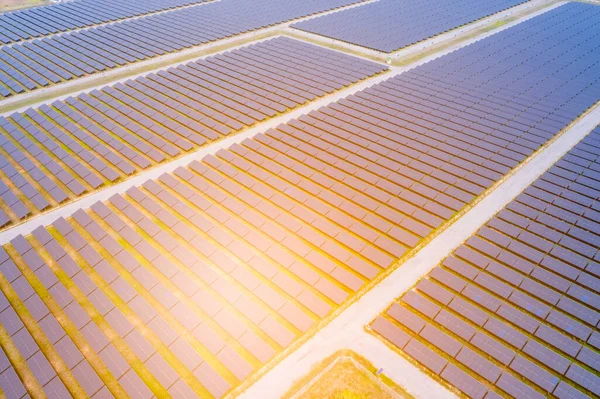 Ηλιακοί Συλλέκτες Ηλιακή Κυψέλη Ηλιακό Αγρόκτημα Ηλιακό Φωτισμό Για Δημιουργήσετε — Φωτογραφία Αρχείου