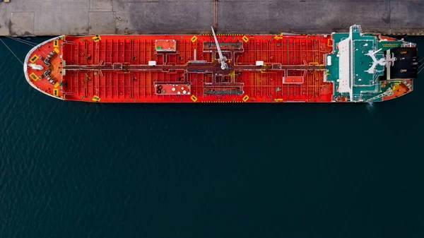 Red Shipping Oil Docked Deep Sea Aerial Top View Drone — Stockfoto