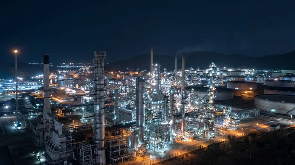Luftaufnahme Des Lagertanks Und Der Ölraffinerie Der Chemieindustrie Industrieanlagen Bei — Stockfoto