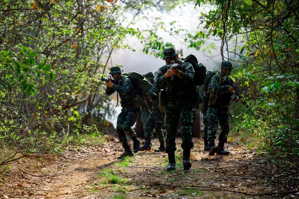 Phetchabun Μάρτιος 2018 Ότι Στρατιωτική Ειδική Δύναμη Πλήρη Δράση Στο — Φωτογραφία Αρχείου