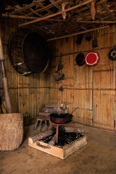 Ausrüstung Traditioneller Prozess Des Röstens Von Kaffeebohnen Lokale Geschäfts Und — Stockfoto