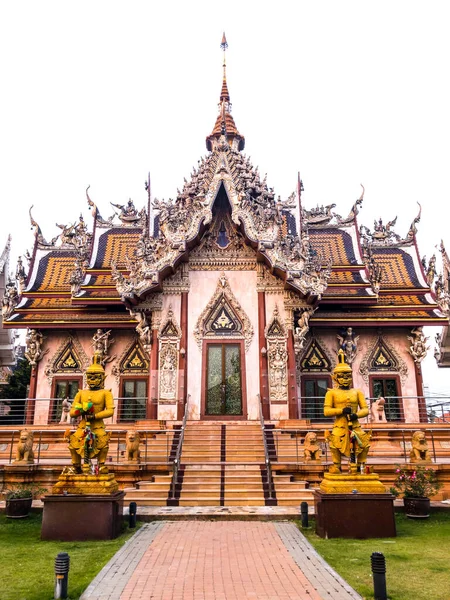 Gammal Tempel Konsistens Snidade Thai Vacker Thailand — Stockfoto