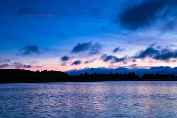 Sonnenuntergang Über Dem Fluss See — Stockfoto