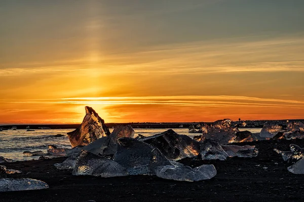 Айсберги Алмазному Пляжі Національному Парку Ватнайокутль Заході Сонця Ісландія — стокове фото