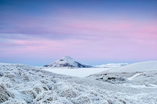Munte Lacul Myvatn Apus Soare Islanda — Fotografie, imagine de stoc