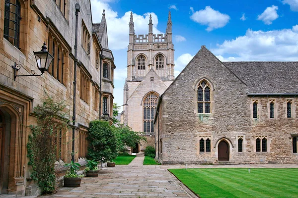 Merton College Heeft Enkele Van Best Bewaarde Originele Middeleeuwse Gebouwen — Stockfoto