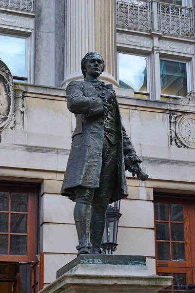 New York City Usa November 2021 Statue Alexander Hamilton Campus — Stock Photo, Image