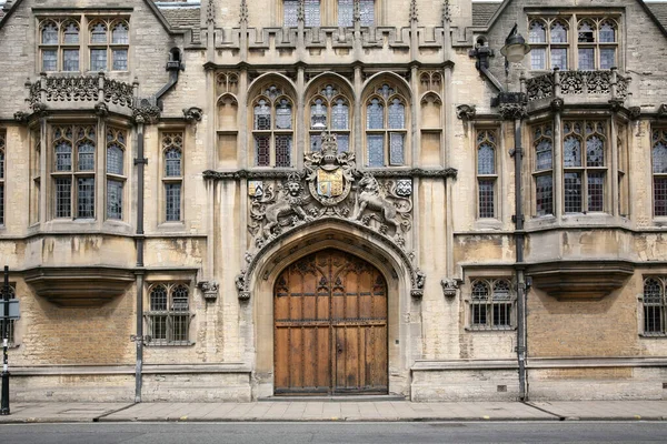 Oxford University Brasenose College Frontowa Brama Fasada Ulicy — Zdjęcie stockowe