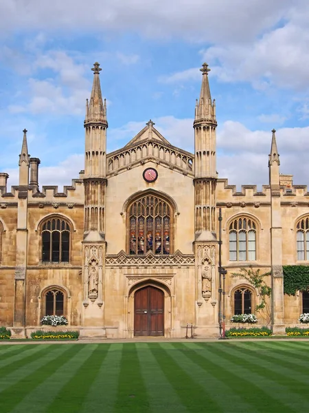 Corpus Christi College Cambridge University England — стокове фото