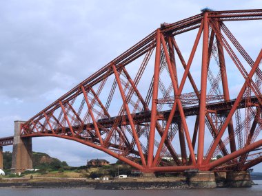Dördüncü Demiryolu Köprüsü Firth, İskoçya