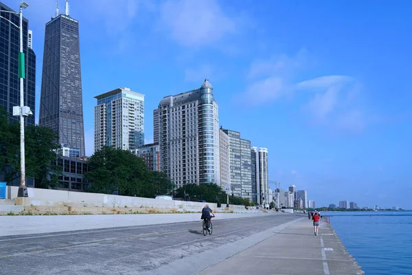 Altın Sahil Bölgesinde Bisiklet Koşu Için Chicago Liman Yolu — Stok fotoğraf