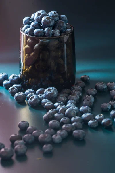 Close Fresh Blueberries Blueberry Bowltable Freshly Picked Glass Bowl Juicy — Foto Stock