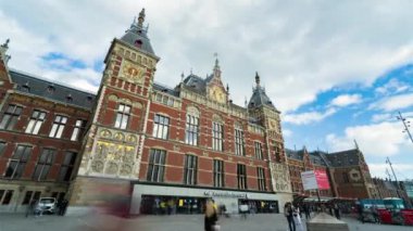 Amsterdam, Hollanda, Timelapse - Amsterdam Centraal tren istasyonu