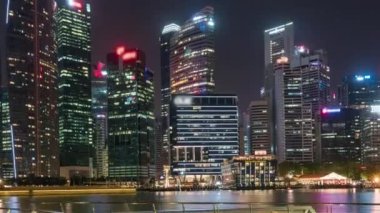 Singapur, Singapur, Hyperlapse - Şehir geceleri gökdelenleri ve gökdelenleri