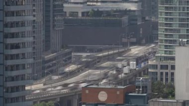 Toronto, Kanada, Timelapse - Gardiner Otoyolu ve gündüz trafiği 