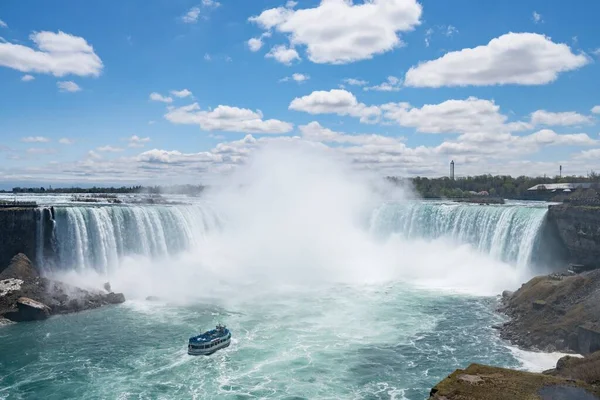 Vista de Horseshoe Fall, Niagara Falls, Ontário, Canadá. — Fotografia de Stock