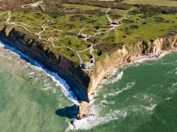 Pointe du Hoc 'un Fotoğrafı - Normandiya DDay' in 2. Dünya Savaşı sırasındaki tarihi yeri. 