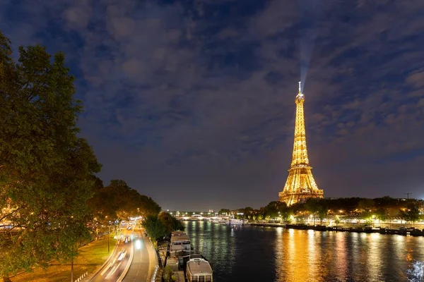 パリ2022年5月15日パリの夜のエッフェル塔フランス — ストック写真