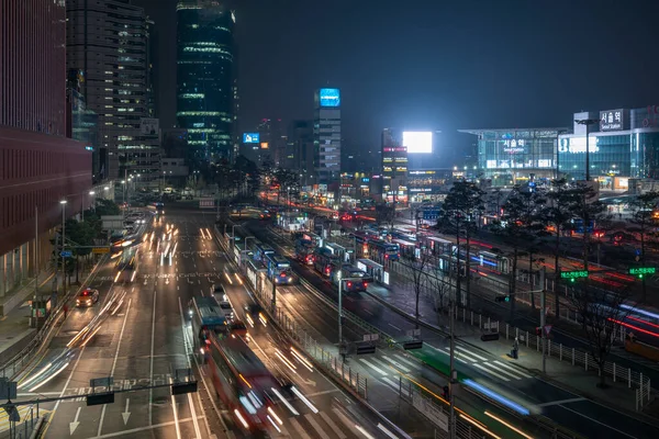 Η κίνηση στο κέντρο της Σεούλ Νότια Κορέα — Φωτογραφία Αρχείου
