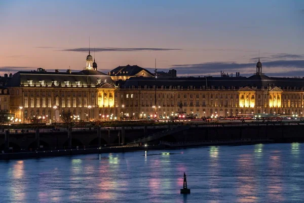 Bordeaux Fransa 'daki Place de la Bourse' da. 