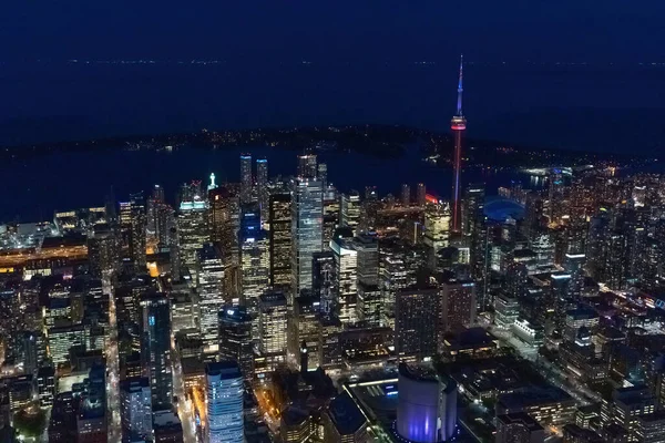 Toronto Nun Kuzeyinin Hava Fotoğrafı Gece Helikopterden Görüldüğü Gibi — Stok fotoğraf