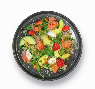 Kuskus, mozarella peynirli somon, avokado ve roka yaprağı..