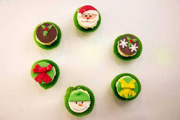 Cupcakes Noël Dessert Nouvel Des Cupcakes Père Noël Des Cupcakes — Photo