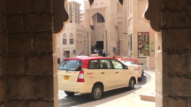 Ταξί n Dubai, Ηνωμένα Αραβικά Εμιράτα — Αρχείο Βίντεο