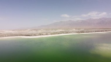 Qinghai 'deki Chaka Salt Gölü.