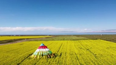 Qinghai 'deki Chaka Salt Gölü.