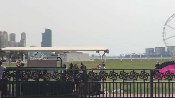 Sky potápění v Dubaji — Stock video