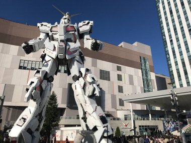 Japonya, Tokyo 'daki Gundam Kafe' de. 17 Aralık 2017