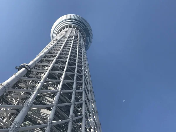 東京のスカイツリータワー。2017年12月16日 — ストック写真