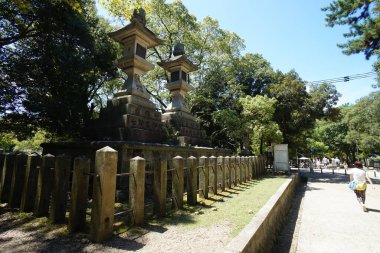 Japon tapınağı feneri. Yüksek kalite fotoğraf